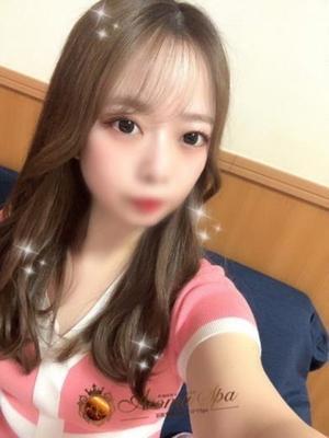 山梨えま