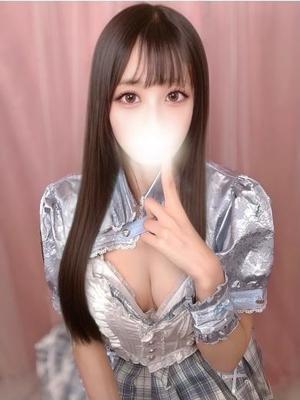 つきは