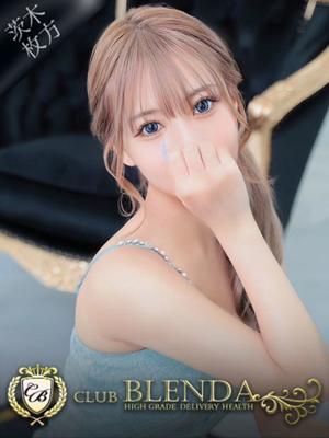 朝比奈　ローラ