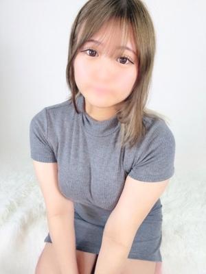 優愛（ゆら）