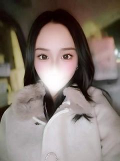 三雲さりな