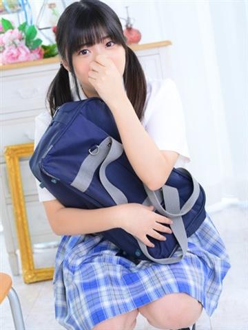 ひな（21歳） イエスグループ福岡　レッスンワン福岡校
