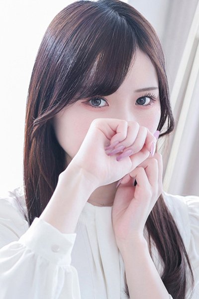 新人・芽依(めい)
