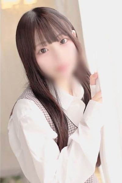 小羽まひろ