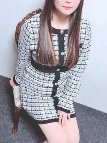 ななは