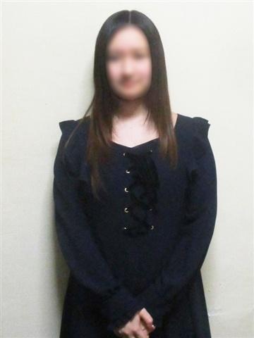 戸川ななせ