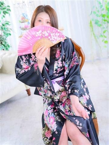 みあ