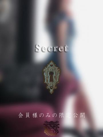 生野　梨沙