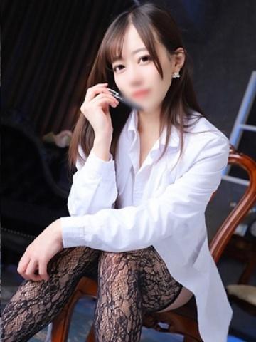 琥珀むぎ