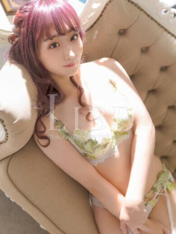 藤城あやめ