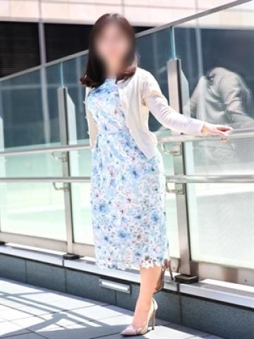 唯月