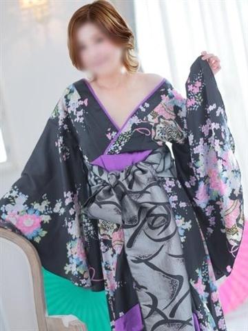 山下つばさ