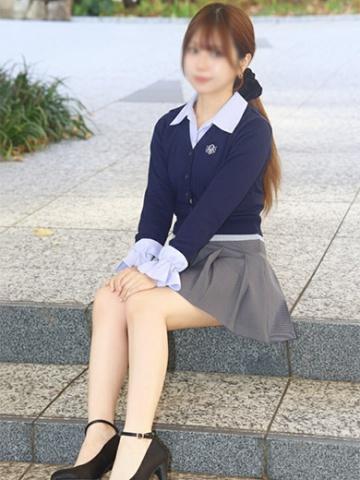 山下ゆあ
