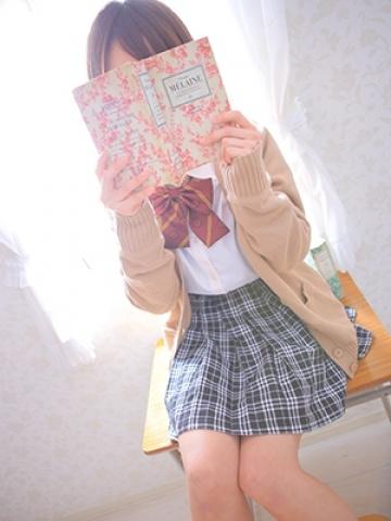 桃乃 かなで