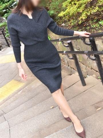 華原えれな