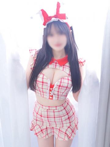 あいな◇黒髪の美巨乳美少女◇